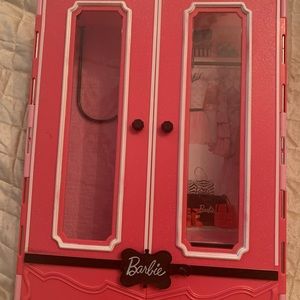 Barbie portable accessories closet